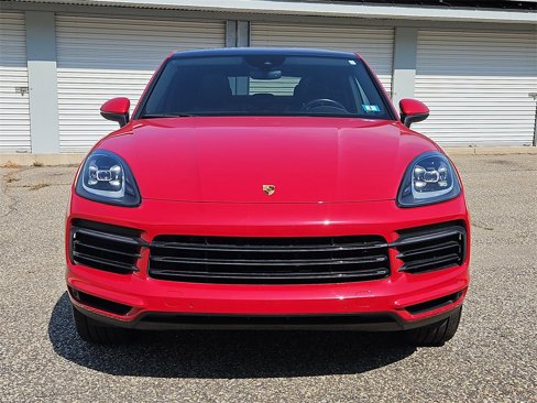 Used 2021 Porsche Cayenne Coupe image 10
