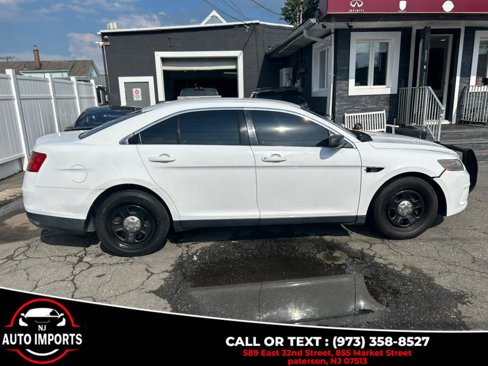 Used 2014 Ford Taurus Police Interceptor AWD image 4