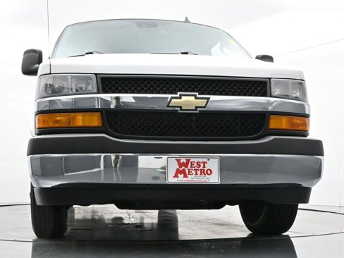 Used 2019 Chevrolet Express 3500 LT w/ LT Preferred Equipment Group image 21