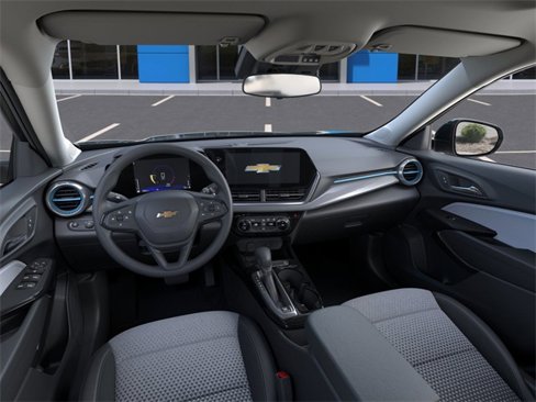 New 2025 Chevrolet Trax LT w/ Sunroof Package image 15