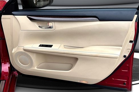 Used 2015 Lexus ES 350 w/ Premium Package image 24