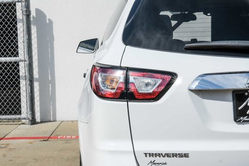 Used 2017 Chevrolet Traverse LT image 46