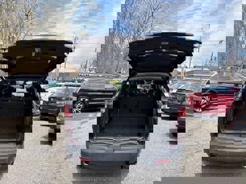 Used 2019 Chevrolet Traverse LT w/ LT Premium Package image 7