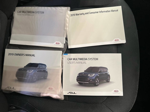 Used 2019 Kia Soul + image 18
