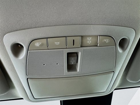 Used 2019 Nissan Rogue Sport SV image 16