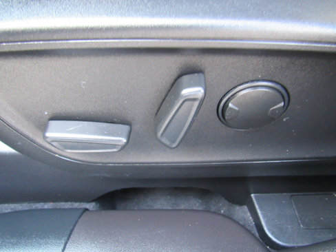 Used 2023 Ford Escape ST-Line w/ Tech Pack #1 image 9