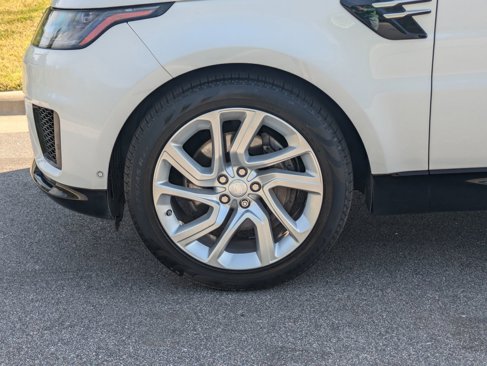 Used 2019 Land Rover Range Rover Sport HSE image 33