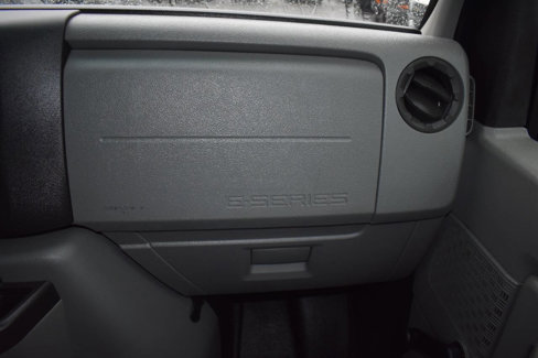 Used 2014 Ford E-150 and Econoline 150 image 55
