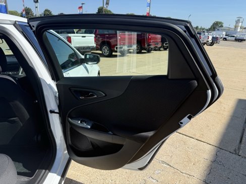 Used 2025 Chevrolet Malibu LT w/ LPO, Floor Liner Package image 15