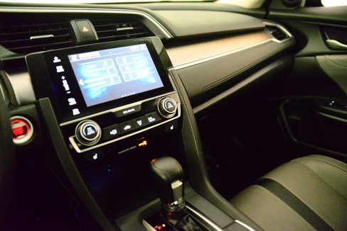 Used 2017 Honda Civic EX-L image 27