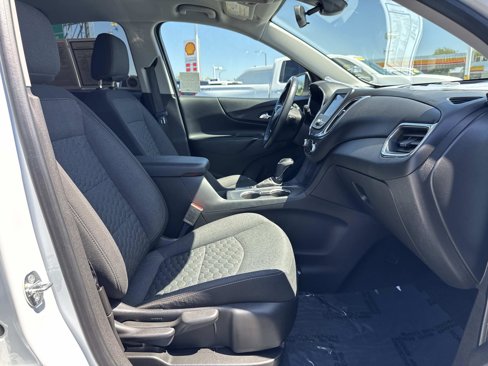 Used 2020 Chevrolet Equinox LT image 25