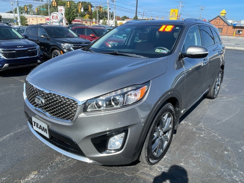 Used 2018 Kia Sorento SX image 3