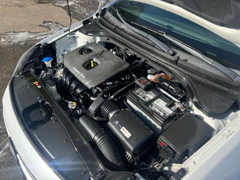 Used 2018 Hyundai Elantra SEL image 35
