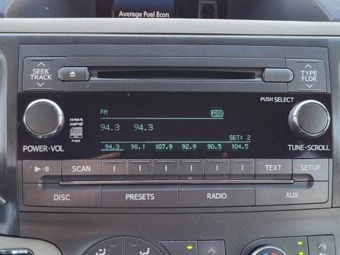 Used 2011 Toyota Sienna LE image 26