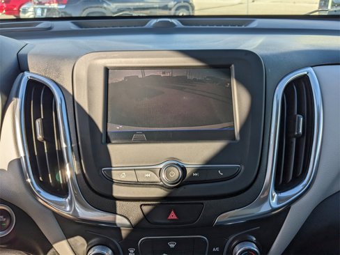 Used 2021 Chevrolet Equinox LT image 24
