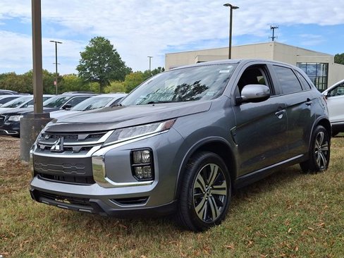Used 2020 Mitsubishi Outlander Sport SE image 3