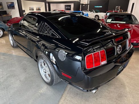 Used 2008 Ford Mustang GT Premium image 3