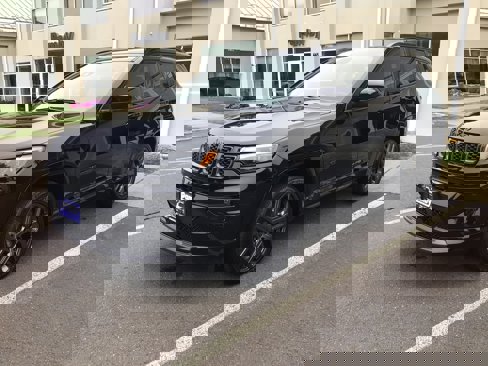 New 2025 Jeep Compass Limited w/ High Altitude Package image 3