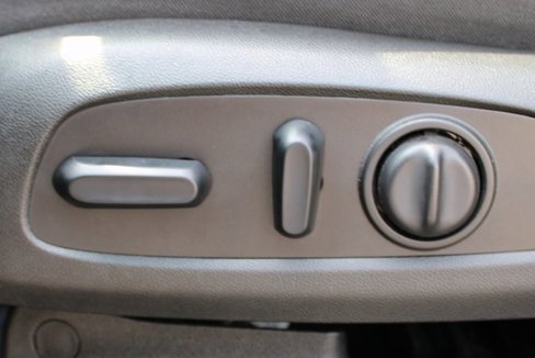 Used 2018 Chevrolet Equinox LT image 14