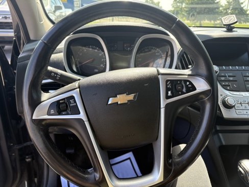 Used 2015 Chevrolet Equinox LT w/ Driver Convenience Package image 11