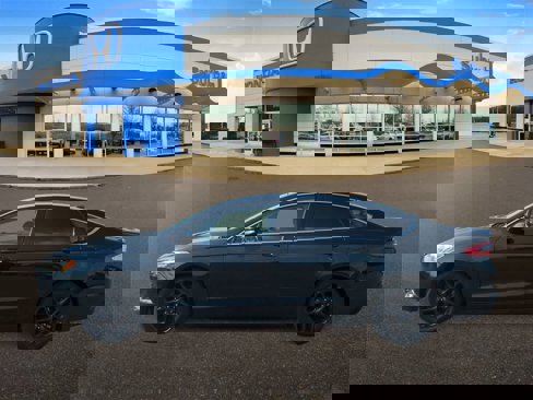 Used 2014 Ford Fusion SE w/ Equipment Group 202A image 5