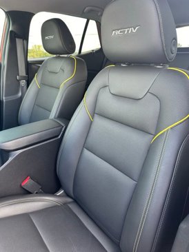 Used 2024 Chevrolet Trax ACTIV w/ Driver Confidence Package image 21