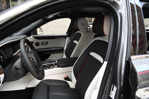 Certified 2025 Rolls-Royce Ghost image 10