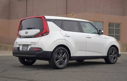 Used 2021 Kia Soul S image 4