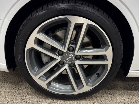Used 2018 Audi A3 2.0T Premium w/ Convenience Package image 2