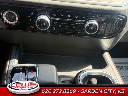 Used 2022 GMC Sierra 1500 SLT w/ SLT Premium Package image 13