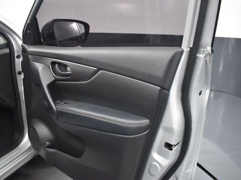 Used 2020 Nissan Rogue Sport S w/ Appearance Package image 8