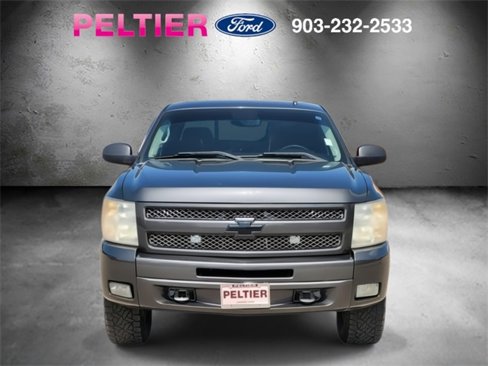 Used 2011 Chevrolet Silverado 1500 LT w/ All-Star Edition image 2