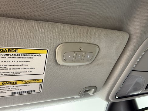 Used 2020 Jeep Cherokee Limited image 18