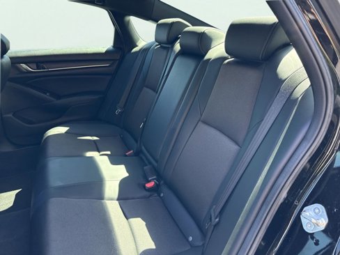Used 2022 Honda Accord Sport image 27