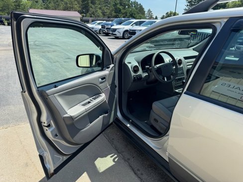 Used 2005 Ford Freestyle SE image 9