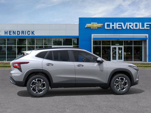 New 2025 Chevrolet Trax LT w/ Driver Confidence Package image 7