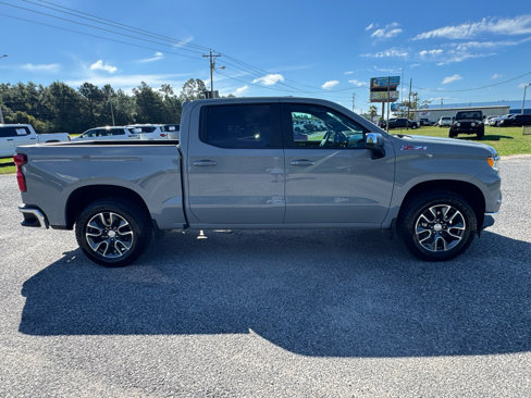Used 2024 Chevrolet Silverado 1500 LT image 4