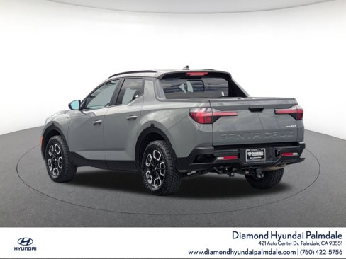 Used 2023 Hyundai Santa Cruz SEL Premium image 4