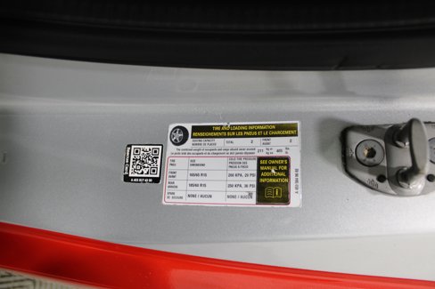 Used 2016 smart fortwo pure image 32