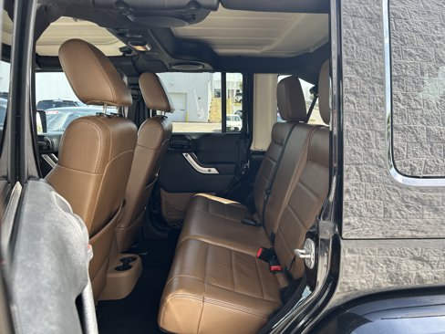 Used 2011 Jeep Wrangler Unlimited Sahara w/ Trailer Tow Group image 13
