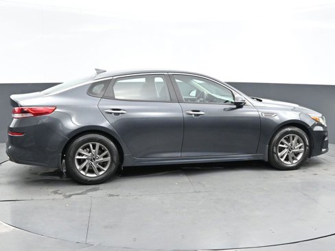 Used 2020 Kia Optima LX image 8