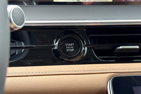 New 2025 INFINITI QX80 Luxe image 27