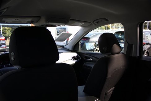 Used 2022 Chevrolet Equinox LT image 18