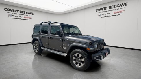 Used 2018 Jeep Wrangler Unlimited Sahara image 1