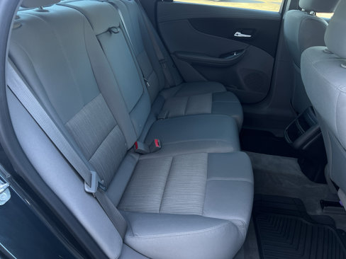 Used 2015 Chevrolet Impala LS image 14
