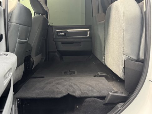 Used 2019 RAM 1500 Classic Warlock image 30
