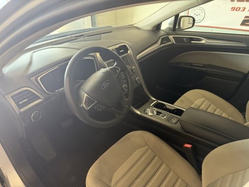 Used 2017 Ford Fusion S image 12