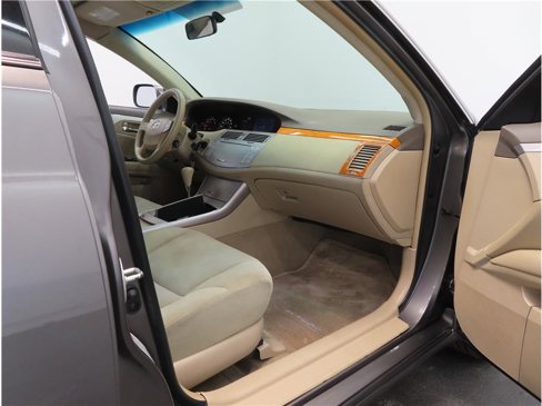 Used 2006 Toyota Avalon XL image 18