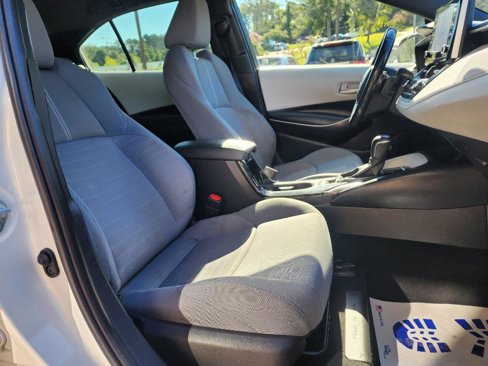 Used 2020 Toyota Corolla SE image 11
