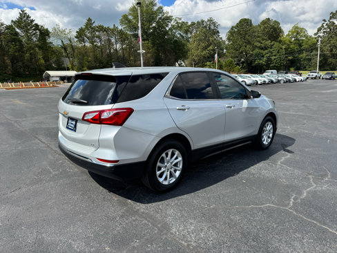 Used 2021 Chevrolet Equinox LT w/ Driver Convenience Package image 6